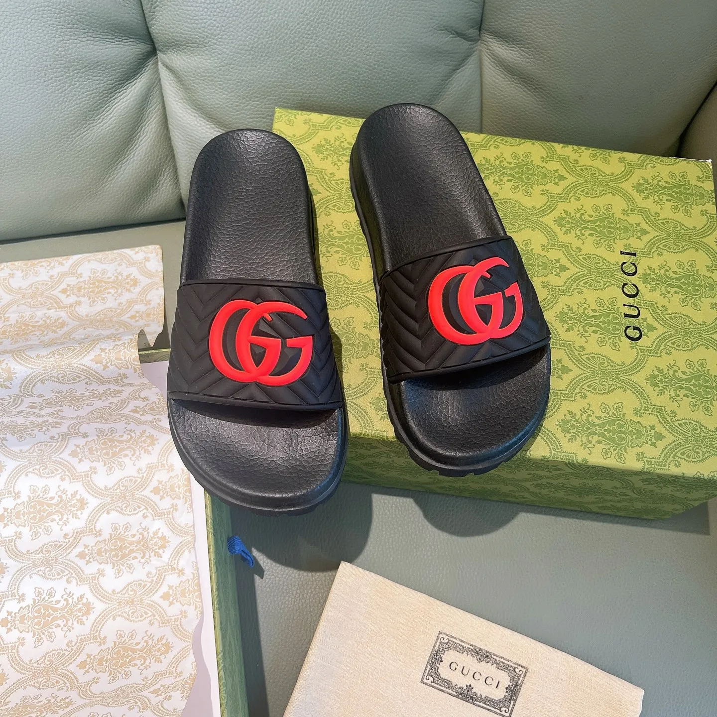 Men's Men's Shoes 130🐮🐮Gucci Gucci Slippers Gucci 2024 latest beach sandals slippers Original molding double G LOGO Original molding consistent Outsole: Men's Men's Shoes u double-layer outsole Size: 35-46